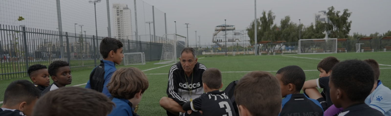 Carlos outside the lines